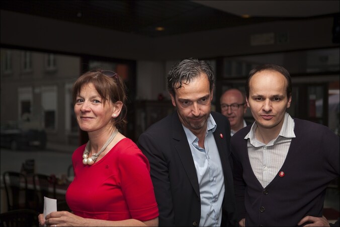 De Aalsterse schepenen Ann Van de Steen en Dylan Casaer (m.).