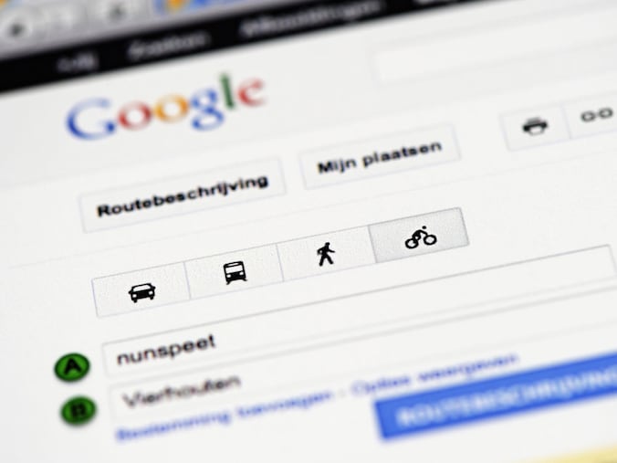 Uw beeltenis zou zo maar eens kunnen opduiken in een advertentie op de pagina van Google Maps.