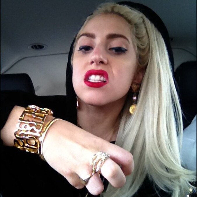 Lady Gaga deelt regelmatig kiekjes met haar fans op Twitter.