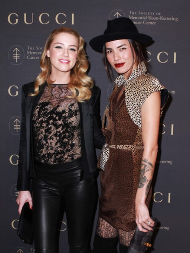 Amber Heard en Tasya Van Ree.