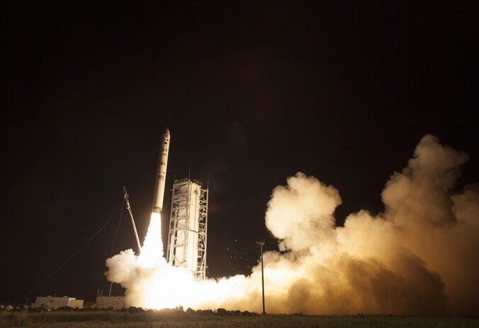 De lancering van de LADEE, op 6 september.