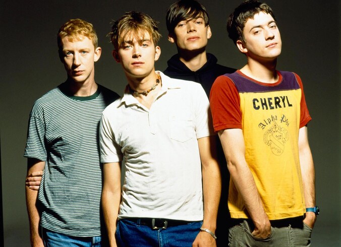 Blur, met Alex James als derde van rechts.
