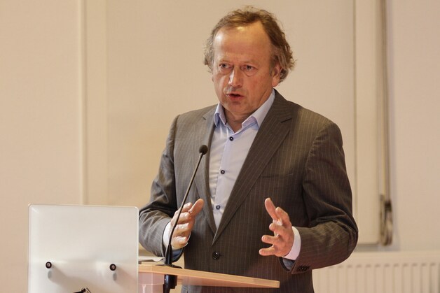 Henk Bleker, Nederlands staatssecretaris van Landbouw.