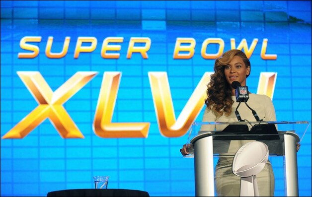 Beyoncé tijdens de Super Bowl vorig jaar.