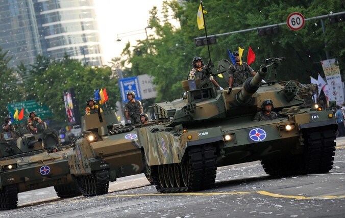 Tanks van het Zuid-Koreaanse leger tijdens een militaire parade op 1 oktober.
