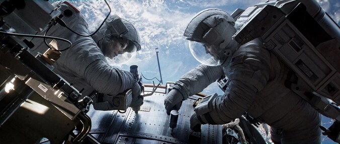 Sandra Bullock en George Clooney in 'Gravity'.