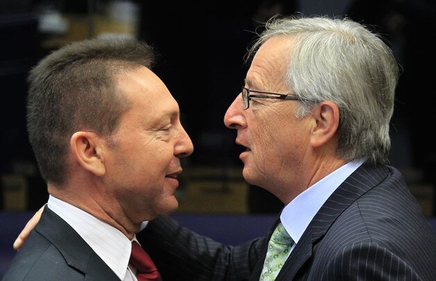 Het geduld van Juncker (r) is op.