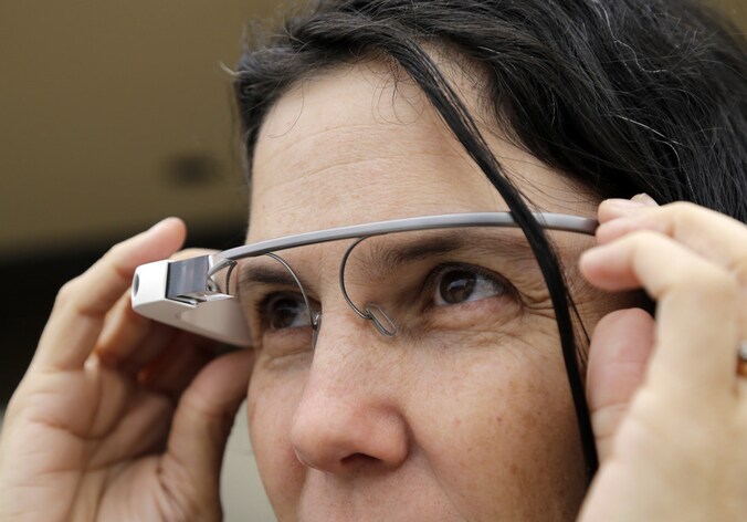 Cecilia Abadie en haar Google Glass.