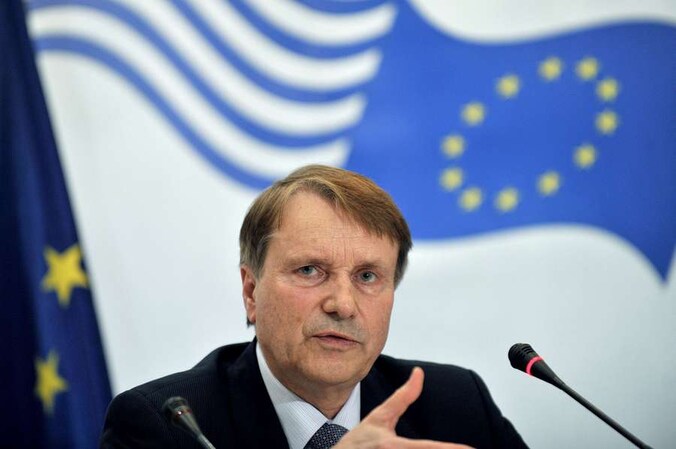 Horst Reichenbach, hoofd van de Europese taskforce.