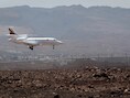Het Boliviaanse regeringstoestel op 3 juli, onderweg van Wenen naar La Paz, bij een tussenlanding op Gran Canaria.