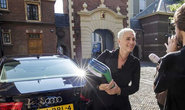 Minister Wilma Mansveld.