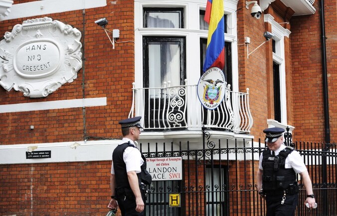De ambassade van Ecuador in Londen, waar Assange verblijft.
