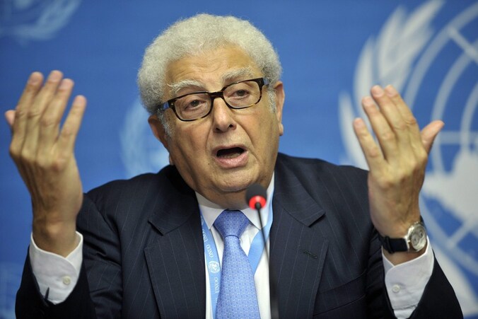VN-rapporteur Cherif Bassiouni zegt twijfels te hebben over de beweringen van massaverkrachting.