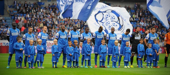 De spelers van Genk voor de wedstrijd tegen Cercle Brugge.