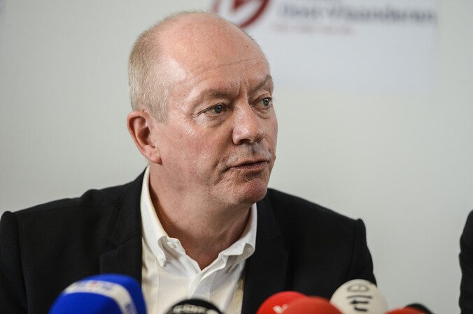 Provinciegouvernuer Jan Briers: "De mening van honderd en één experten brengen, leidt enkel tot verwarring".