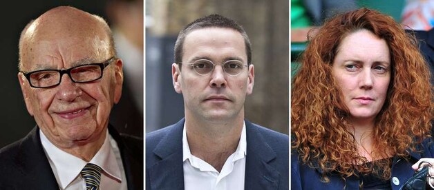 Enkele hoofdrolspelers: CEO van News Corp Rupert Murdoch, CEO van News International James Murdoch, ex-directeur van News International Rebekah Brooks.