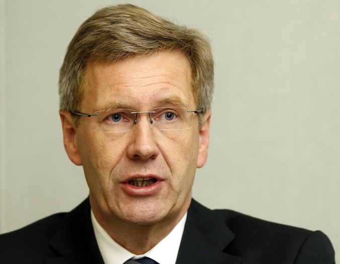De Duitse president Christian Wulff bevindt zich in eigen land opnieuw in nauwe schoentjes.