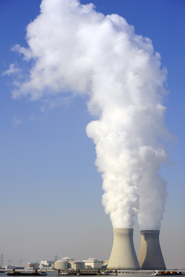 De kerncentrale van Doel.
