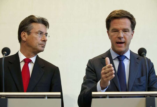 Rutte met Maxime Verhagen.