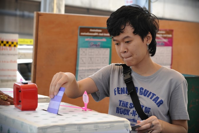 In hoofdstad Bangkok trok slechts 26% van stemgerechtigden naar de stembus.