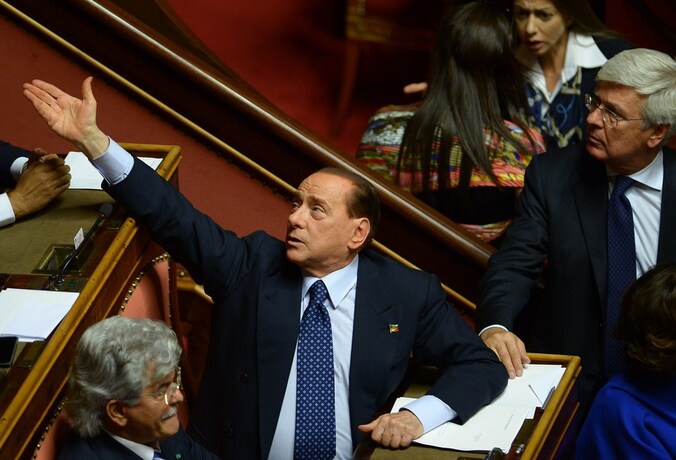 Door de steun van voormalig Italiaanse premier Silvio Berlusconi veren de Europese financiële markten weer op.