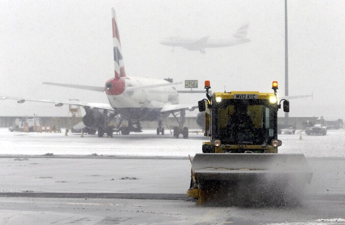 De sneeuwploeg op Heathrow