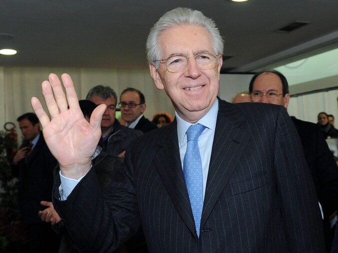 Mario Monti - huidig premier van Italië - wil de kiezers dat recht niet ontnemen.