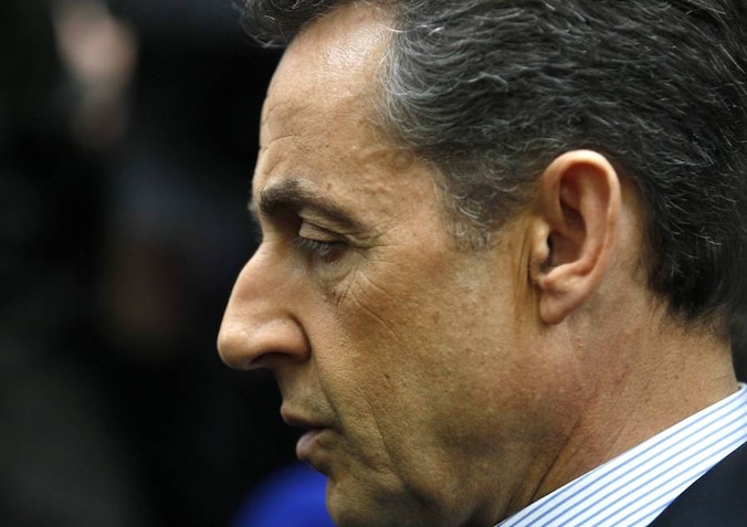 Er wordt verwacht dat president Sarkozy nu zal proberen om extreemrechtse kiezers aan zijn kant te krijgen.