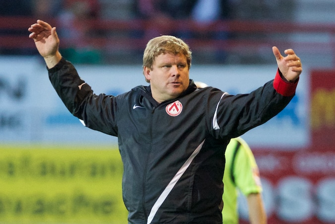 Hein Vanhaezebrouck mort voortaan in het Frans.