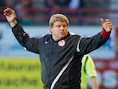 Hein Vanhaezebrouck mort voortaan in het Frans.