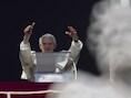 Paus Benedictus XVI op 17 februari in het Vaticaan.