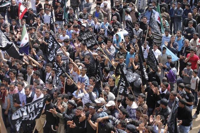 Syrisch-Libanees protest tegen Assad in Wadi Khaled.