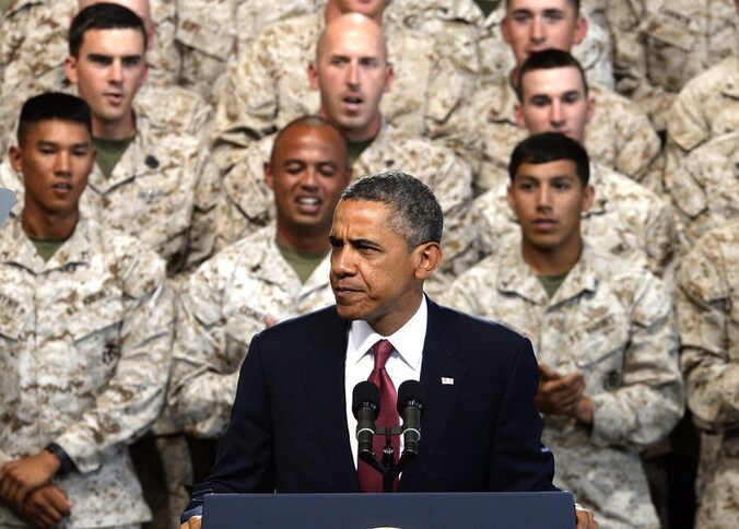 De Amerikaanse president Barack Obama spreekt mariniers toe, eerder deze maand op Camp Pendleton. Obama zou een kleinschalige en korte militaire aanval op Syrië overwegen.