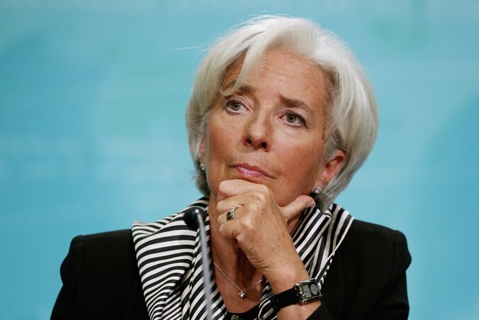 Het IMF van Lagarde voorspelt dat de economie in de eurozone nog verder krimpt.