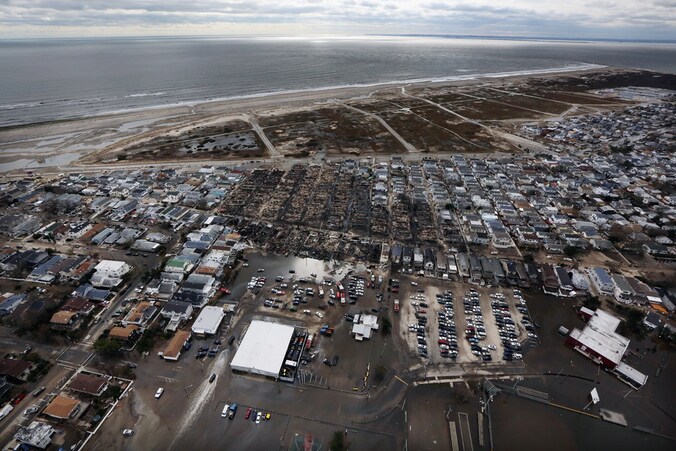 De schade die Sandy in New York aanrichtte is niet min.