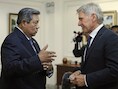 Harrison Ford met de president van Indonesië Susilo Bambang.