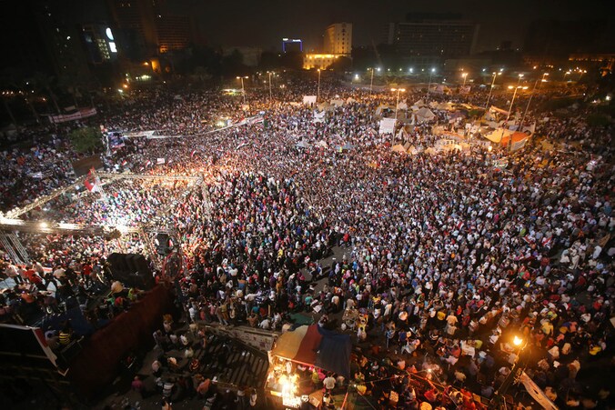 Aanhangers van de afgezettet president Morsi op het Tahrir-plein in Cairo.