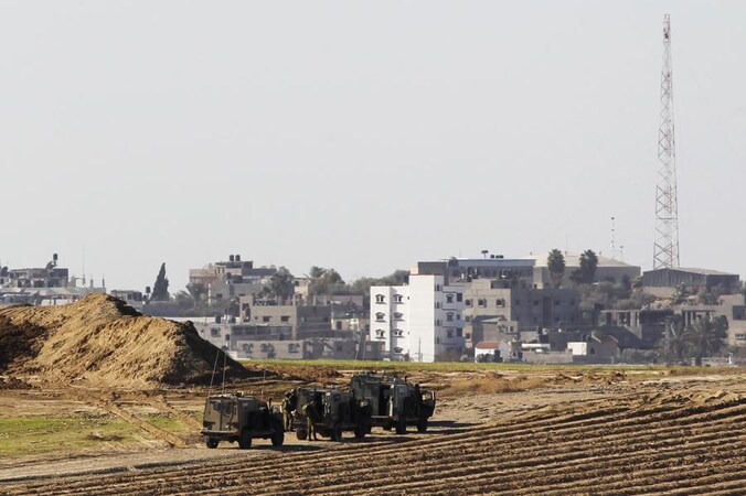 Israëlische militairen in de buurt van de plaats waar de schietpartij plaatsvond.