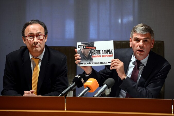 Valkeniers en Dewinter bij de lancering van de campagne.