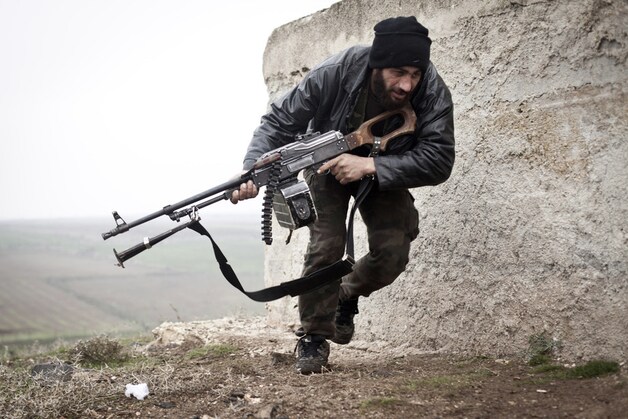 Een rebel van het Vrije Syrische Leger in Azaz, december 2012.