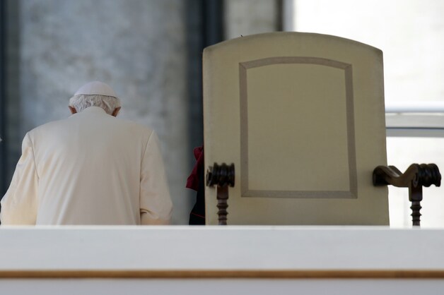 Het laatste beeld van Paus Benedictus XVI
