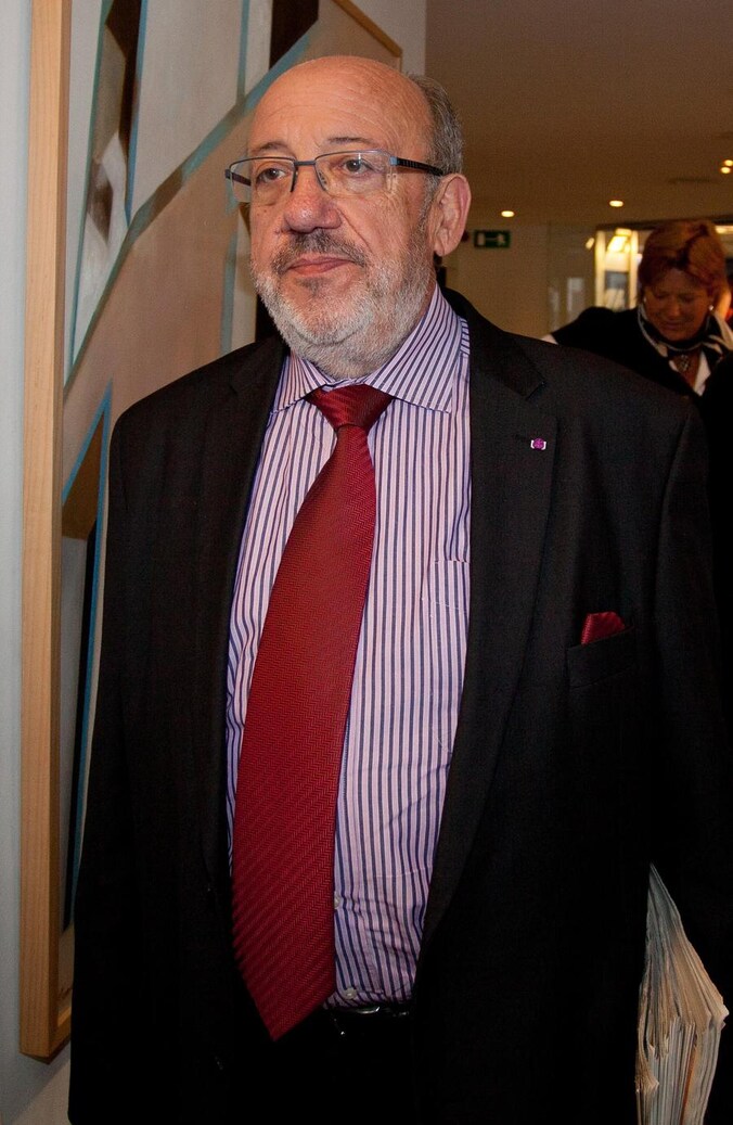 Louis Michel.