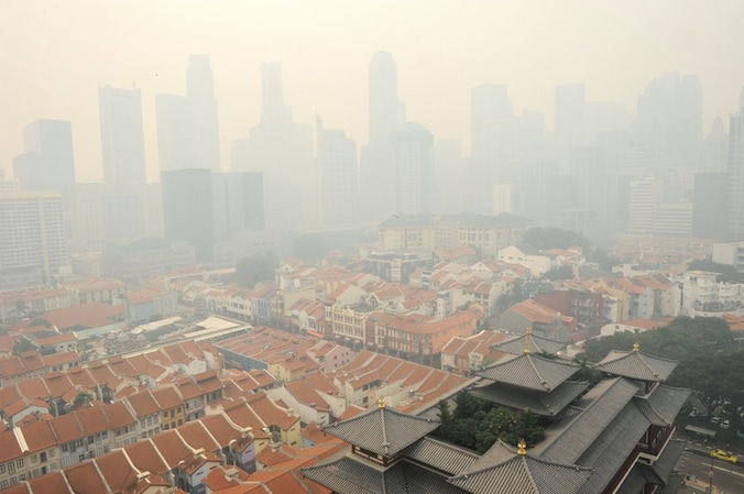 Singapore is gehuld in een dikke rook.