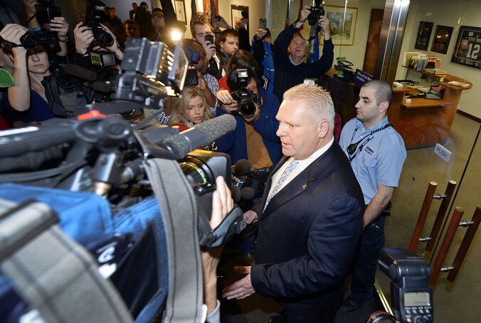 Rob Ford sprak de media toe na de gemeenteraad gisteren.