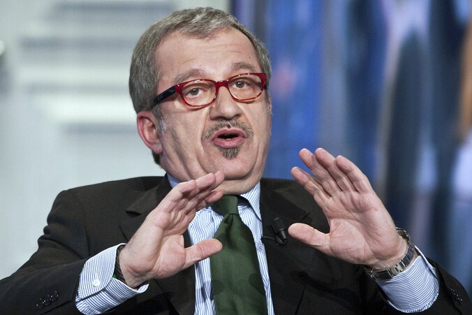 Maroni deelt de kritiek van de Britse regeringsleider Cameron.