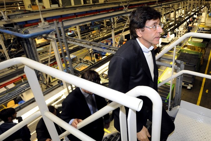 Elio Di Rupo op bezoek bij Volvo Cars in Gent.