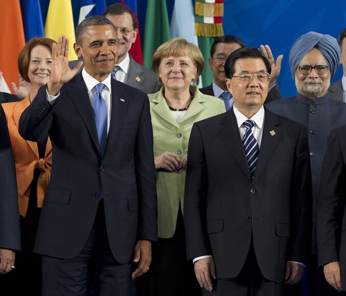 Angela Merkel (r.) met Barack Obama (l.) tijdens de G20-top in Mexico eerder dit jaar.