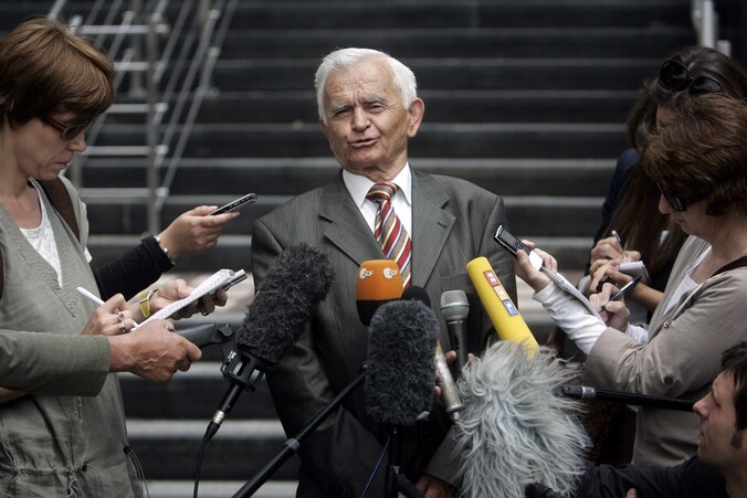 Milos Saljic, de advocaat van Mladic.