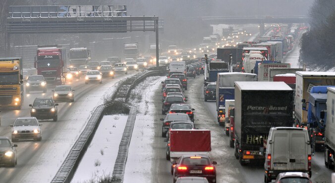 Er staat een flinke file in Gelsenkirchen.