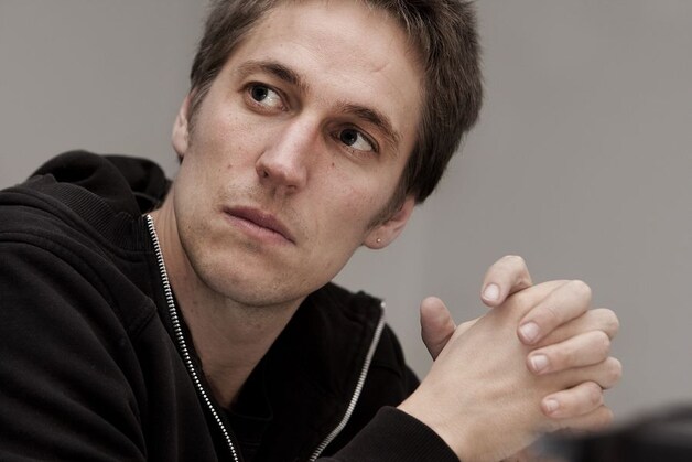 Artistiek directeur Christian Lollike krijgt bakken kritiek.